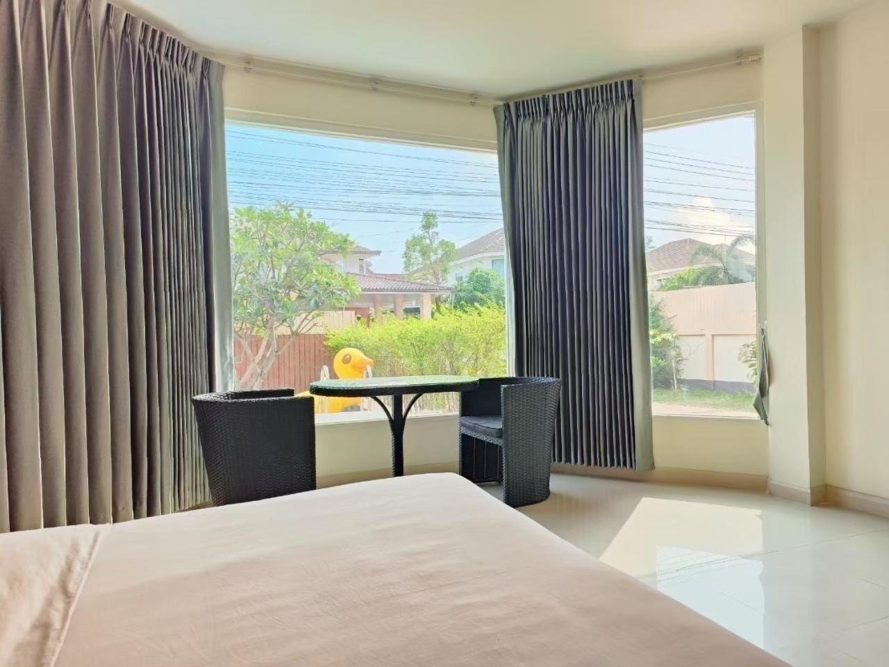 Ty Holiday Resort Pattaya Luaran gambar
